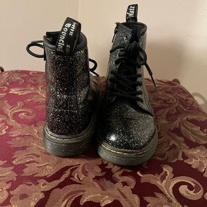 Gently used Dr Martin boots